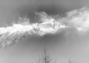 Chamonix. Le Brévent en noir et blanc.